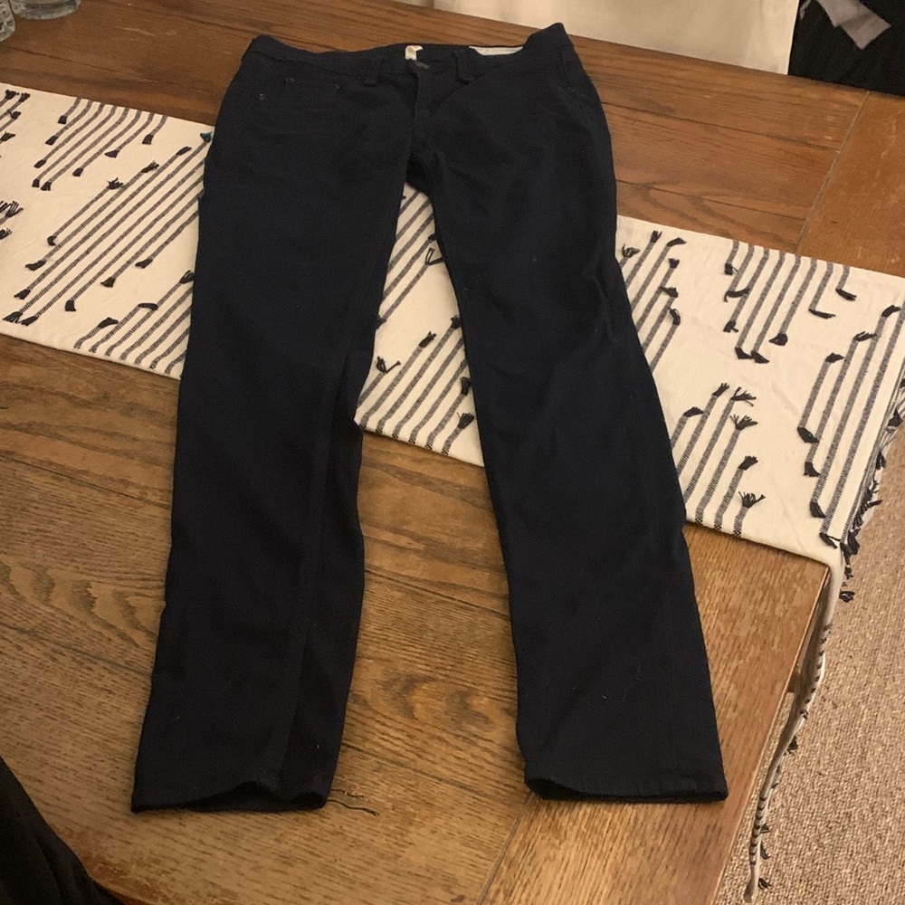 Rag & Bone Modele dark navy stretch denim leggings. Faux front pockets. Size 27
